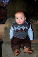 bebe-7-luni-sta-in-fund