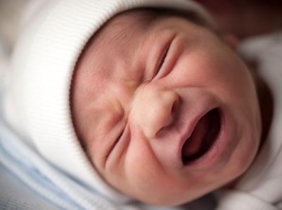 Probioticele, un posibil remediu pentru colicile bebelusului?