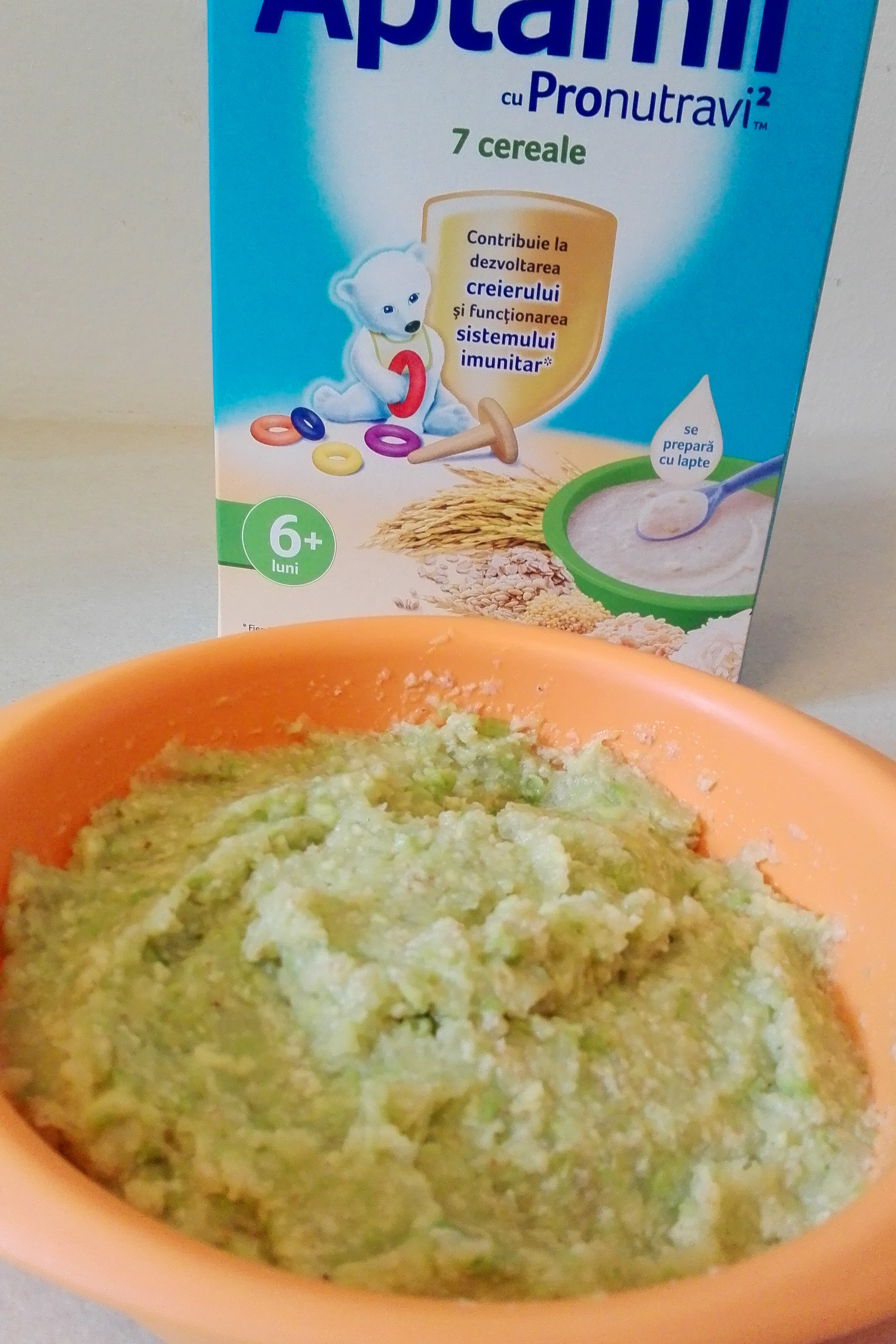 Piure cu para, avocado si 7 cereale Aptamil